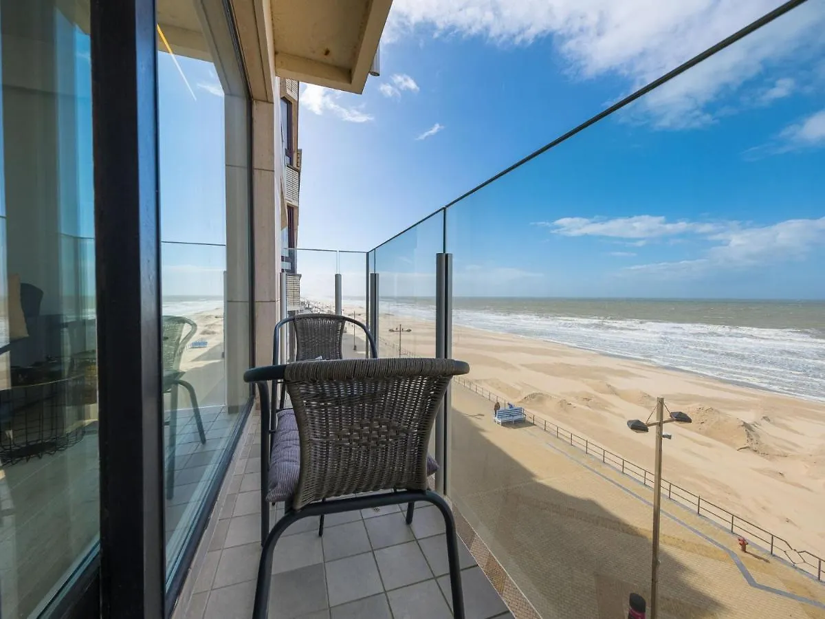 Appealing Apartment With Sea-View 米德尔克尔克